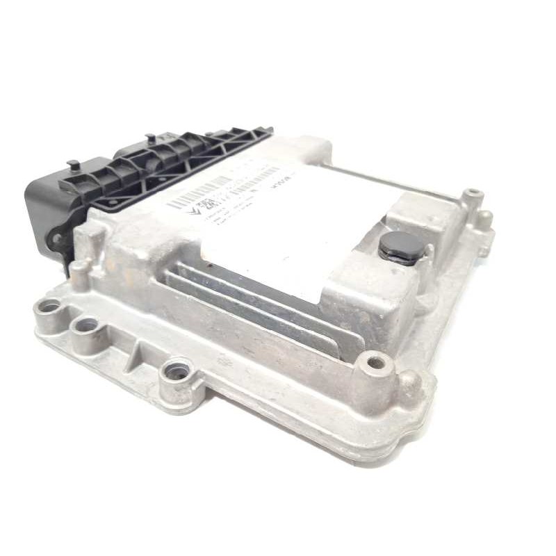 Recambio de centralita motor uce para peugeot 208 allure referencia OEM IAM 9666729580 0281018228 9678818280