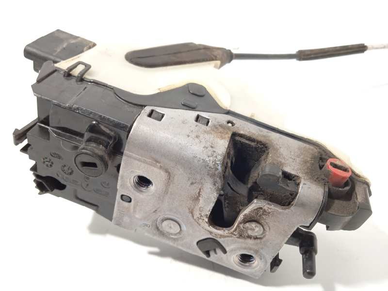 Recambio de cerradura puerta trasera derecha para peugeot 208 allure referencia OEM IAM 9688080780  