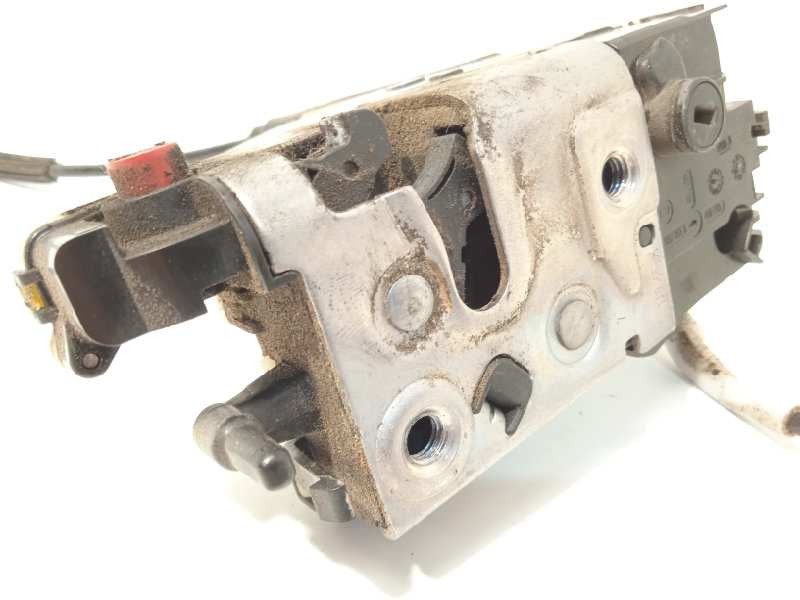 Recambio de cerradura puerta trasera izquierda para peugeot 208 allure referencia OEM IAM 9688080880  