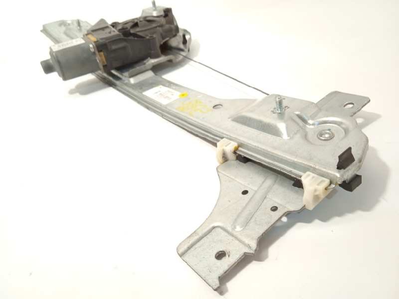 Recambio de elevalunas delantero derecho para peugeot 208 allure referencia OEM IAM 9674254380  9673154380