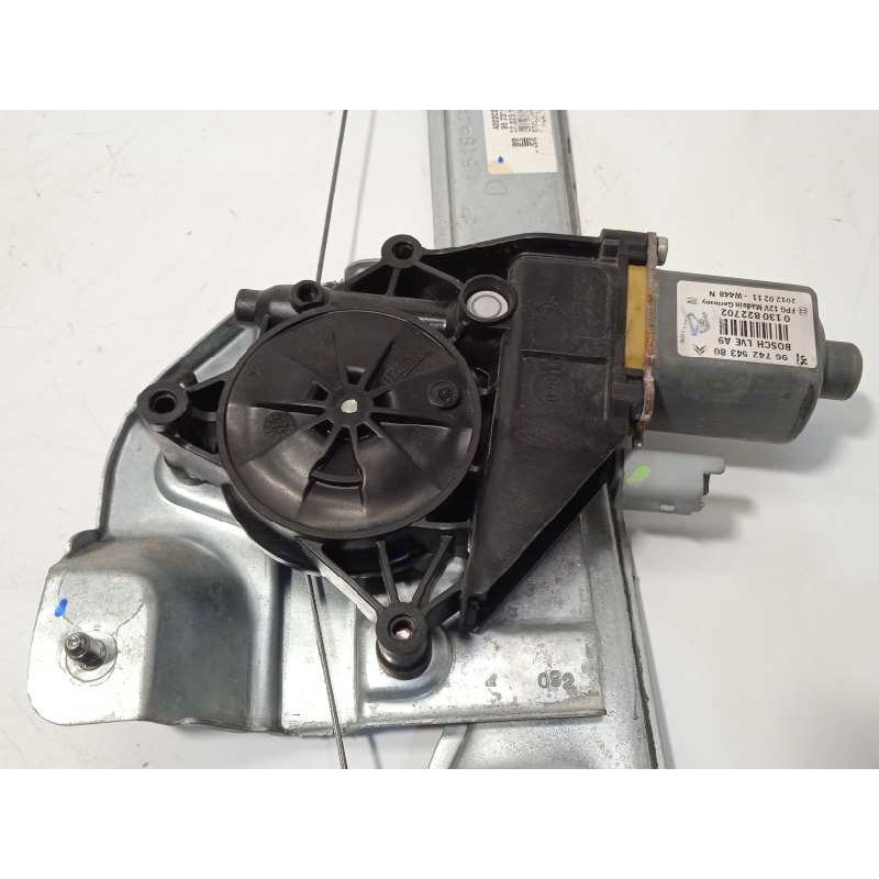 Recambio de elevalunas delantero derecho para peugeot 208 allure referencia OEM IAM 9674254380  9673154380