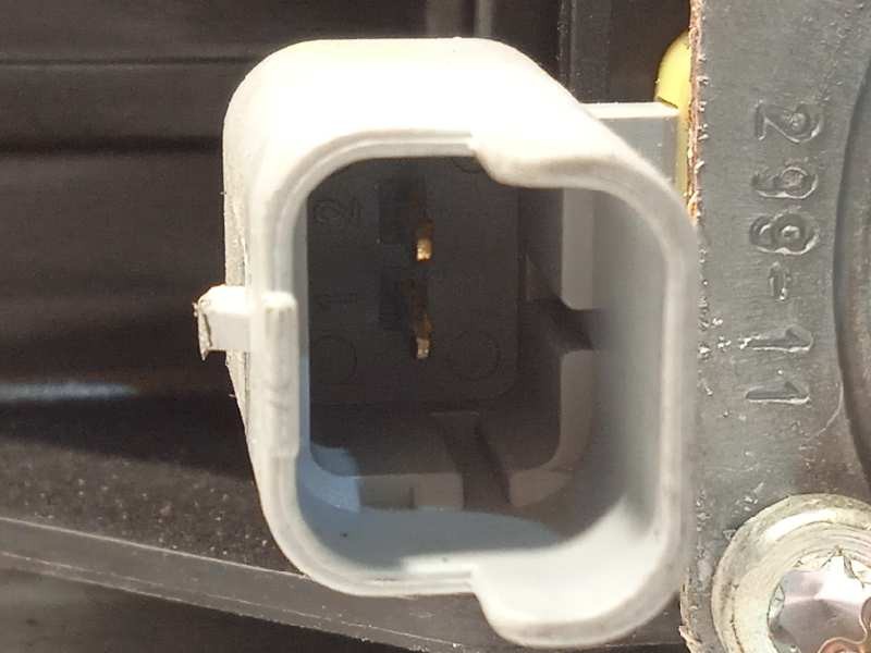 Recambio de elevalunas delantero derecho para peugeot 208 allure referencia OEM IAM 9674254380  9673154380