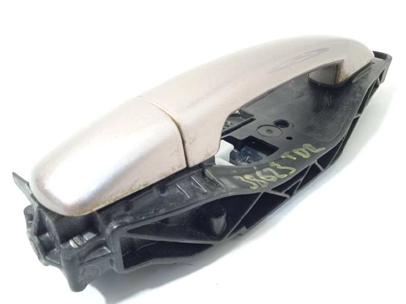 Recambio de maneta exterior trasera derecha para peugeot 208 allure referencia OEM IAM 9101GH  9109E7