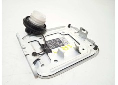 Recambio de tapa exterior combustible para nissan juke (f15) 1.6 cat referencia OEM IAM G88301KAMA  788301KA0A 2