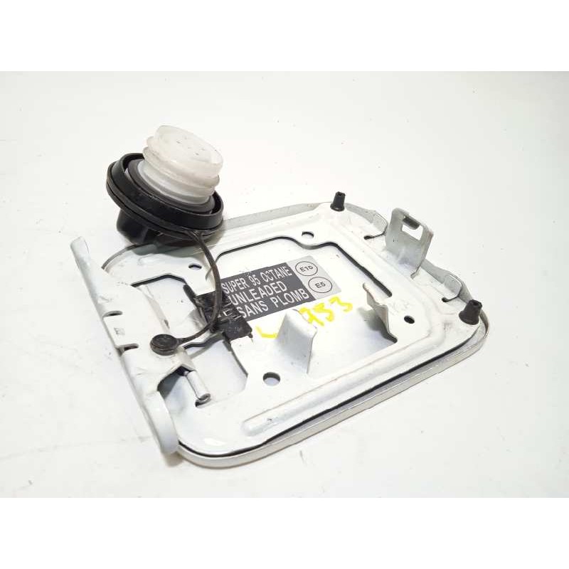 Recambio de tapa exterior combustible para nissan juke (f15) 1.6 cat referencia OEM IAM G88301KAMA  788301KA0A