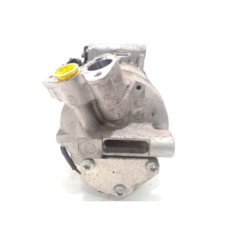 Recambio de compresor aire acondicionado para renault clio iv grandtour dynamique referencia OEM IAM 926000734R  