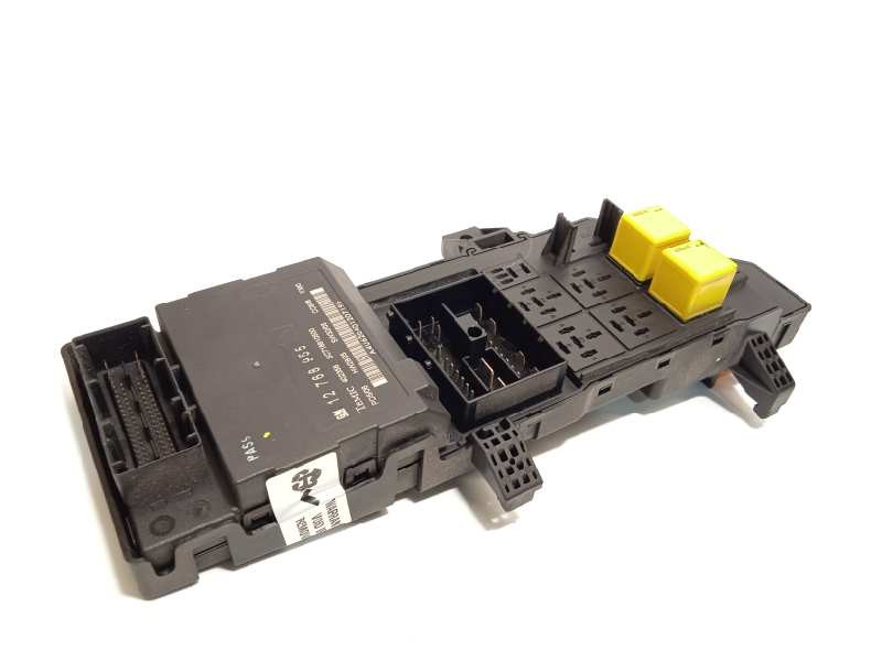 Recambio de caja reles / fusibles para cadillac bls 1.9 d pdf referencia OEM IAM 12798346 12768955 518820022