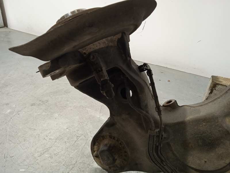 Recambio de mangueta trasera izquierda para peugeot expert combi 1.6 blue-hdi fap referencia OEM IAM 9807505080  9819074780