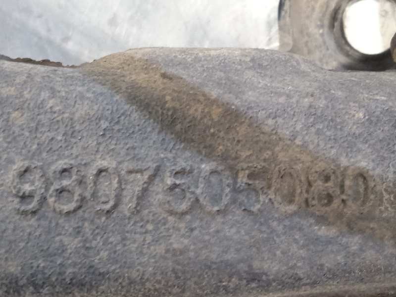 Recambio de mangueta trasera izquierda para peugeot expert combi 1.6 blue-hdi fap referencia OEM IAM 9807505080  9819074780