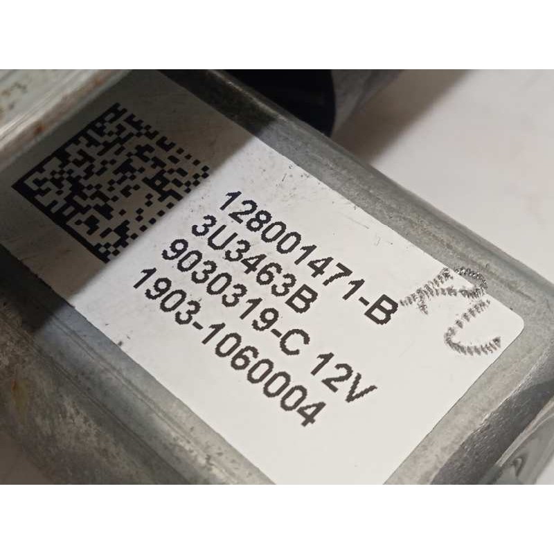 Recambio de elevalunas trasero derecho para renault clio iv grandtour dynamique referencia OEM IAM 128001471B  