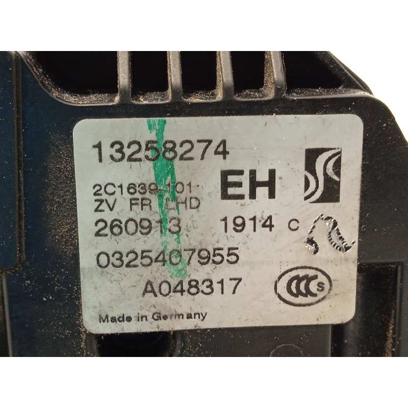 Recambio de cerradura puerta delantera derecha para opel meriva b 1.7 16v cdti referencia OEM IAM 13258274  