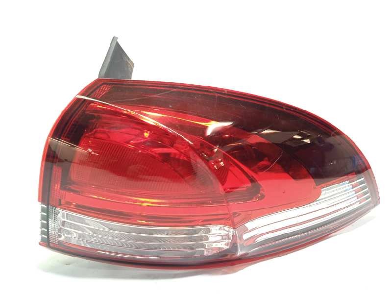 Recambio de piloto trasero derecho para renault clio iv grandtour dynamique referencia OEM IAM 265507408R  