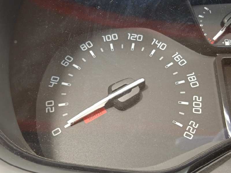 Recambio de cuadro instrumentos para citroën c3 feel referencia OEM IAM 9813361380  