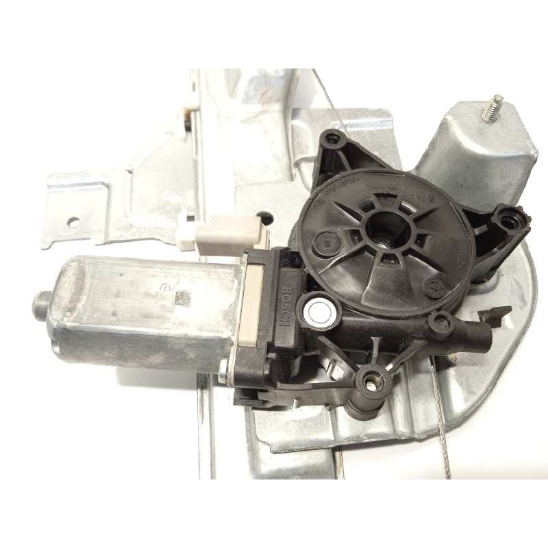 Recambio de elevalunas delantero derecho para citroën c3 feel referencia OEM IAM 9813093780  9813093180