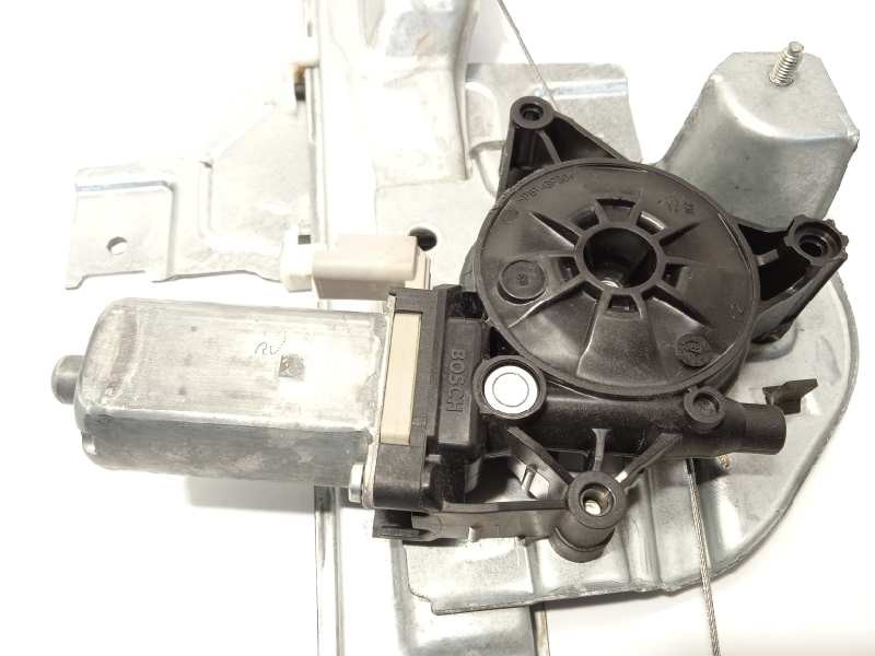 Recambio de elevalunas delantero derecho para citroën c3 feel referencia OEM IAM 9813093780  9813093180
