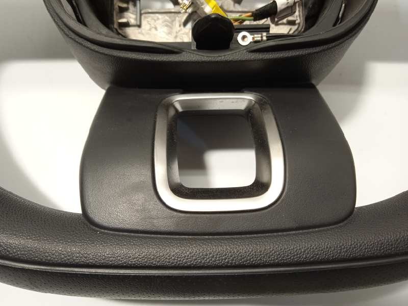 Recambio de volante para citroën c3 feel referencia OEM IAM 98164325ZD  