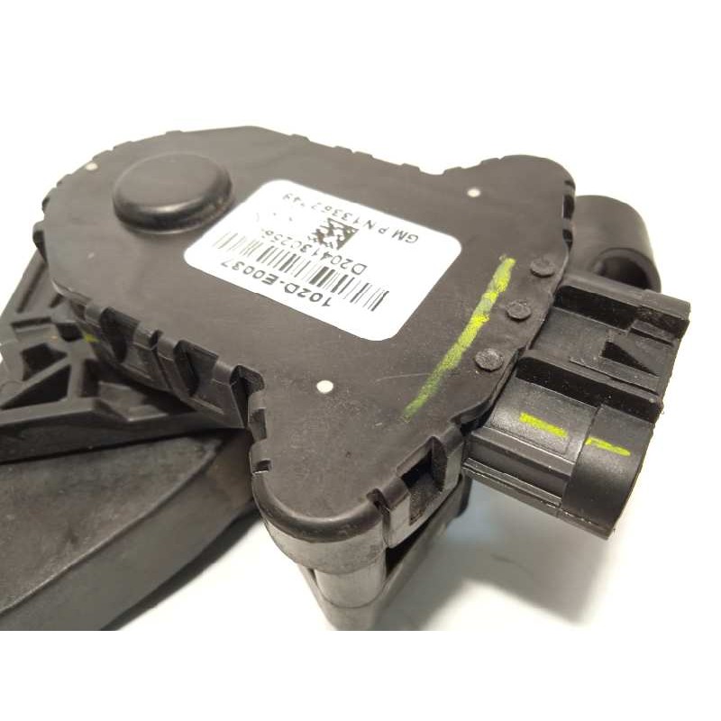 Recambio de potenciometro pedal para opel meriva b 1.7 16v cdti referencia OEM IAM 13362749  
