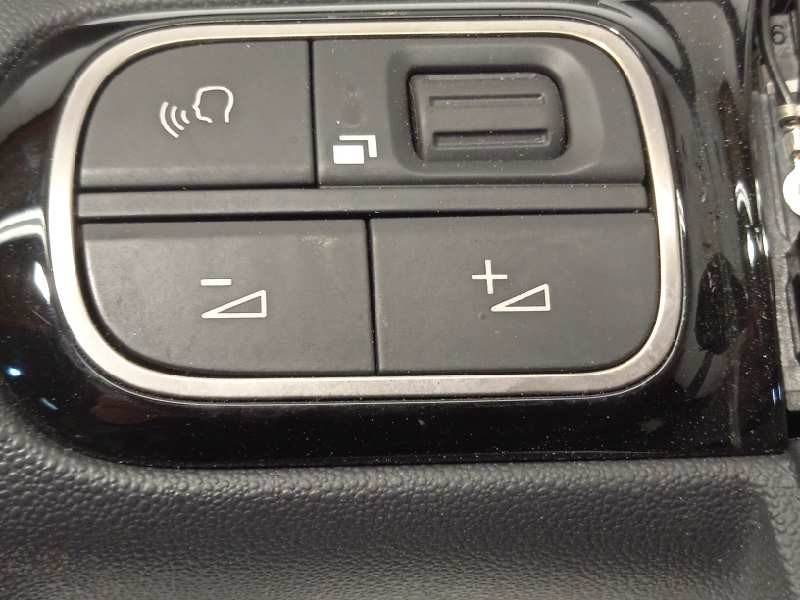 Recambio de volante para citroën c3 feel referencia OEM IAM 98164325ZD  