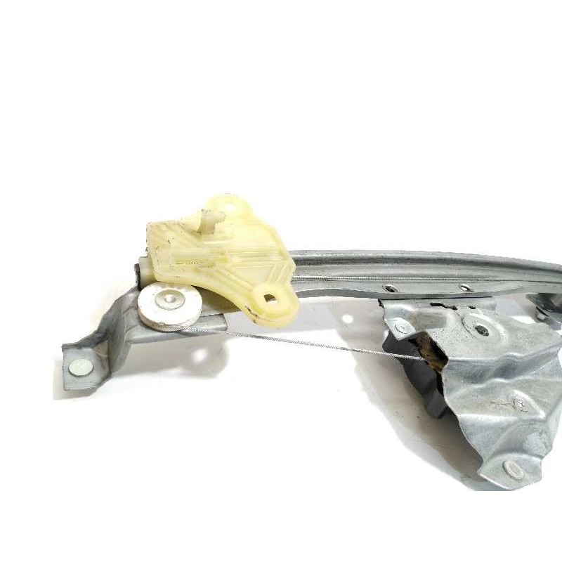 Recambio de elevalunas trasero derecho para renault captur 1.2 tce energy referencia OEM IAM 128001471  827009380R