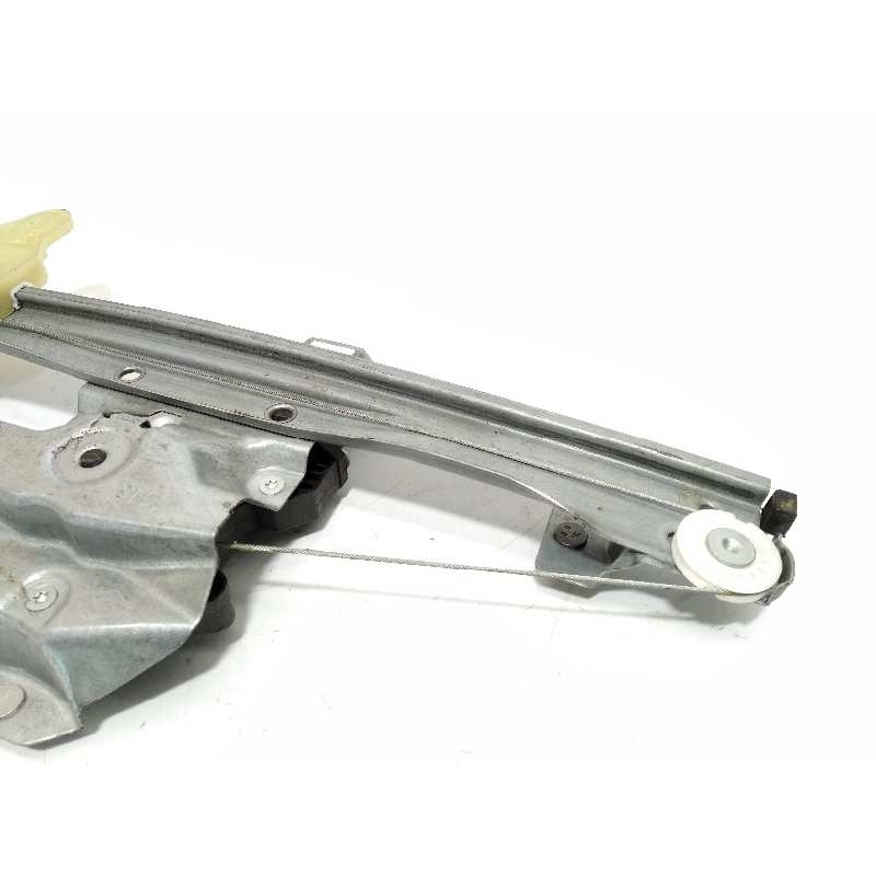 Recambio de elevalunas trasero derecho para renault captur 1.2 tce energy referencia OEM IAM 128001471  827009380R