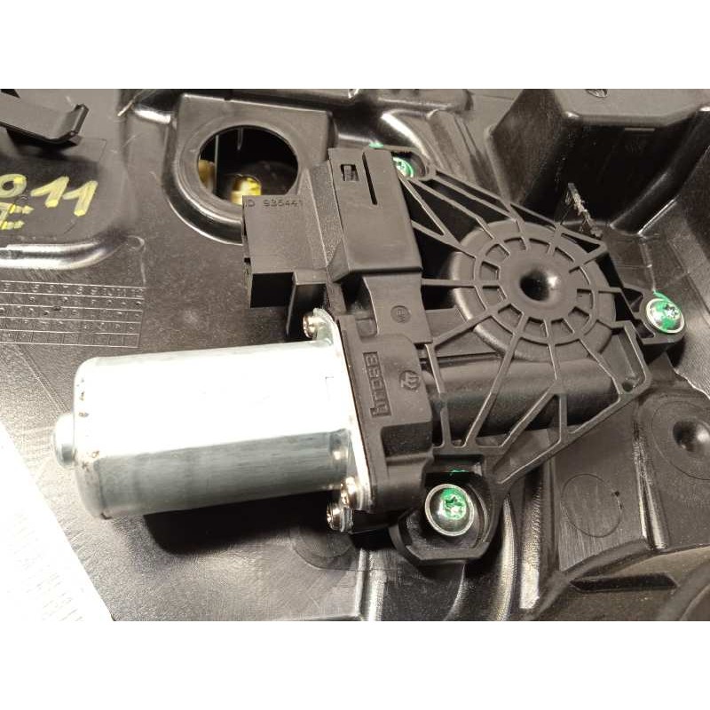 Recambio de elevalunas trasero izquierdo para infiniti q30 1.6 premium referencia OEM IAM 827M15DA0A  