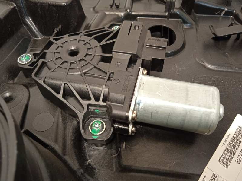 Recambio de elevalunas trasero derecho para infiniti q30 1.6 premium referencia OEM IAM 827M05DA0A  