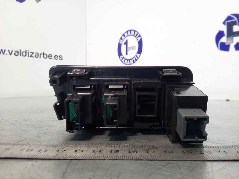 Recambio de mando multifuncion para subaru brz sport referencia OEM IAM 83002CA000  83002AG000