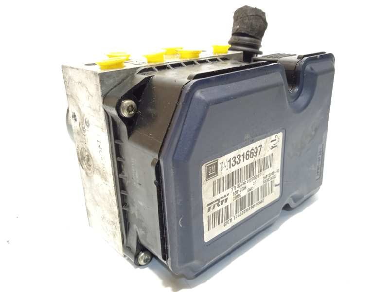 Recambio de abs para opel insignia berlina cosmo referencia OEM IAM 13316697 16312208G 16817008
