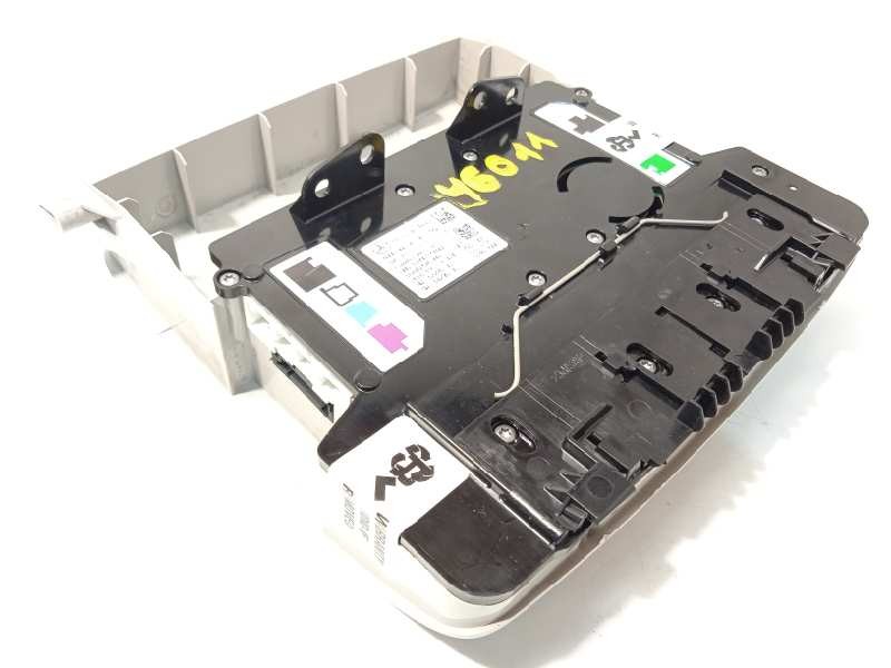 Recambio de luz interior para infiniti q30 1.6 premium referencia OEM IAM A0009004508  