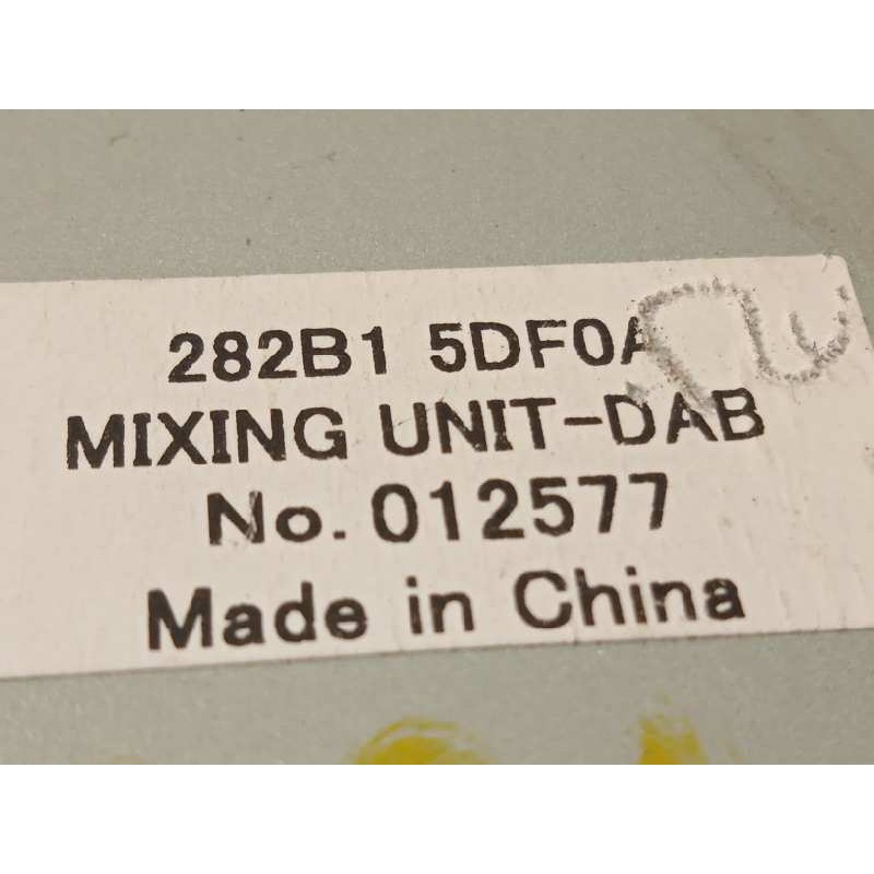 Recambio de antena para infiniti q30 1.6 premium referencia OEM IAM 282B15DF0A  