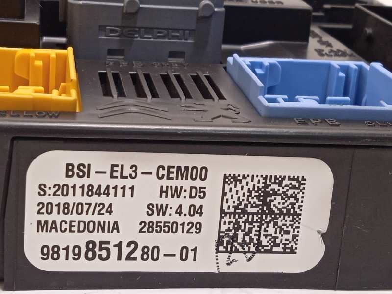 Recambio de caja reles / fusibles para citroën c4 cactus shine referencia OEM IAM 9819851280  1618840880