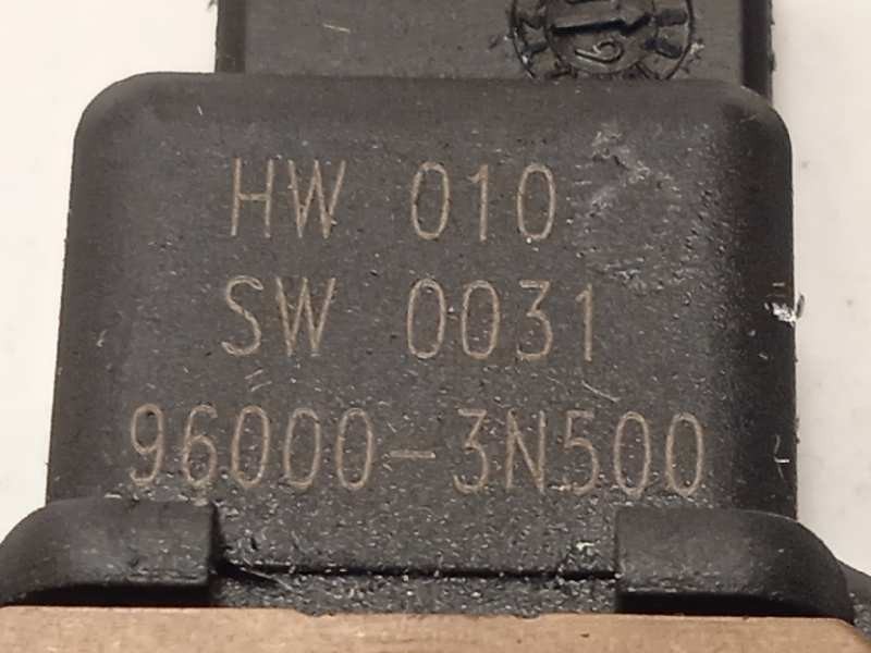 Recambio de sensor para hyundai kona 1.0 tgdi cat referencia OEM IAM 960003N500  