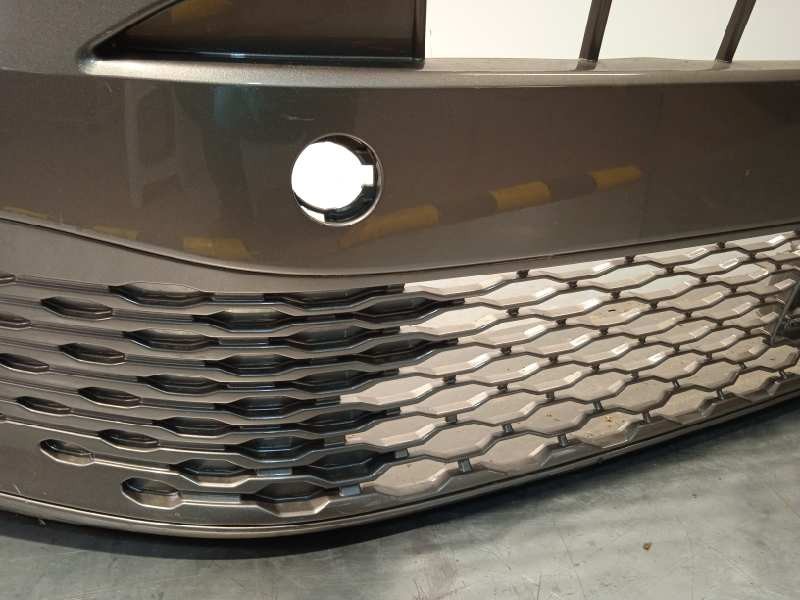 Recambio de paragolpes delantero para volkswagen caddy (2k7) 2.0 tdi referencia OEM IAM 2K7807221A  