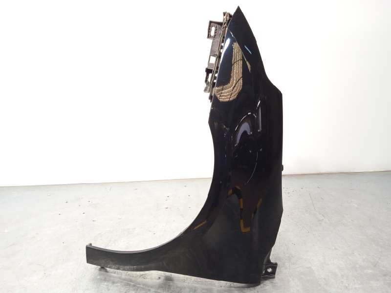 Recambio de aleta delantera izquierda para citroën c4 berlina collection referencia OEM IAM 7840Q3  