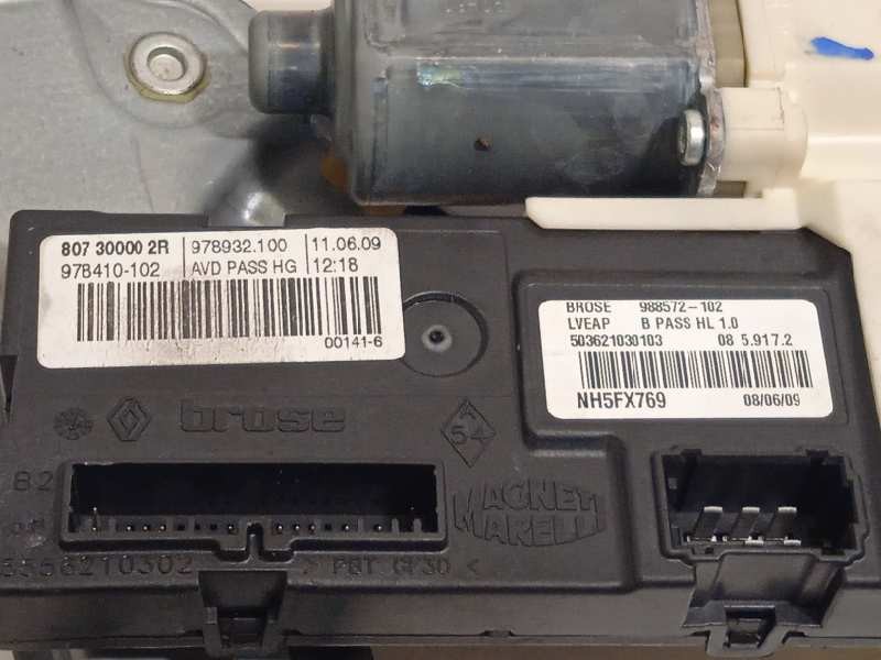 Recambio de elevalunas delantero derecho para renault laguna grandtour iii authentique referencia OEM IAM 807000002R  