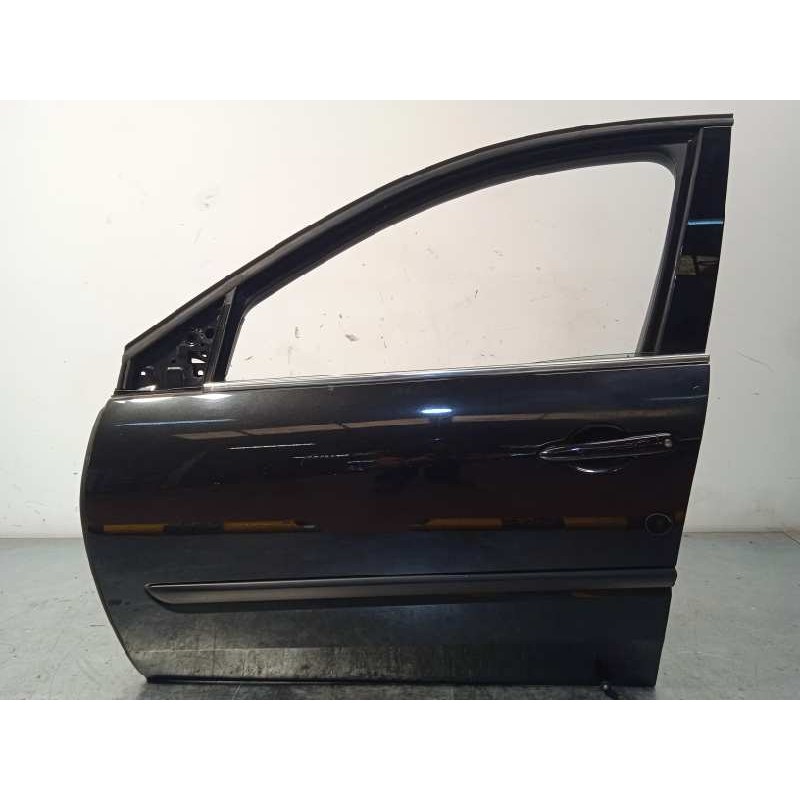 Recambio de puerta delantera izquierda para renault laguna grandtour iii authentique referencia OEM IAM 801010025R  801010037R