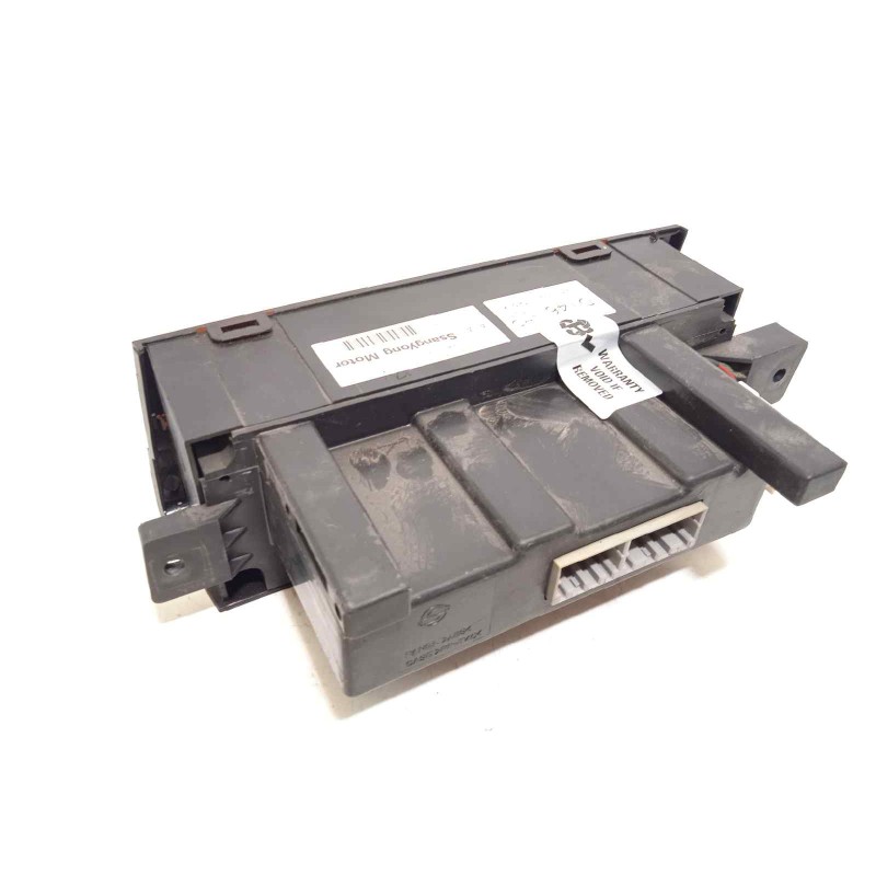 Recambio de mando climatizador para ssangyong kyron 2.0 referencia OEM IAM 6870009080 6870009080HCH 6870009080HCX