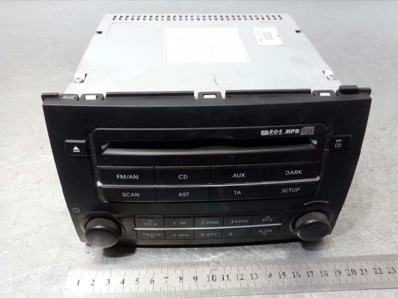 Recambio de sistema audio / radio cd para hyundai i20 classic referencia OEM IAM 961001J200  
