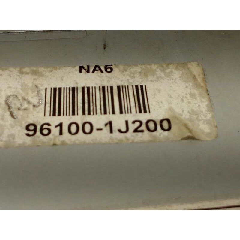 Recambio de sistema audio / radio cd para hyundai i20 classic referencia OEM IAM 961001J200  