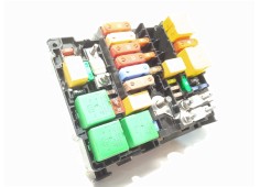 Recambio de caja reles / fusibles para peugeot 308 sw 1.6 blue-hdi fap referencia OEM IAM 9804848580   2