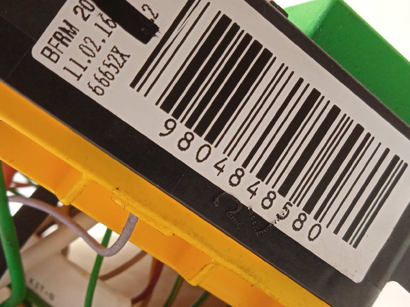 Recambio de caja reles / fusibles para peugeot 308 sw 1.6 blue-hdi fap referencia OEM IAM 9804848580  