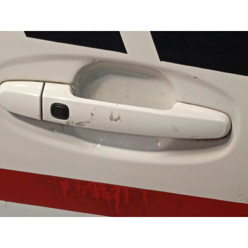 Recambio de puerta delantera derecha para toyota prius (nhw20) 1.5 cat referencia OEM IAM 6700147040  