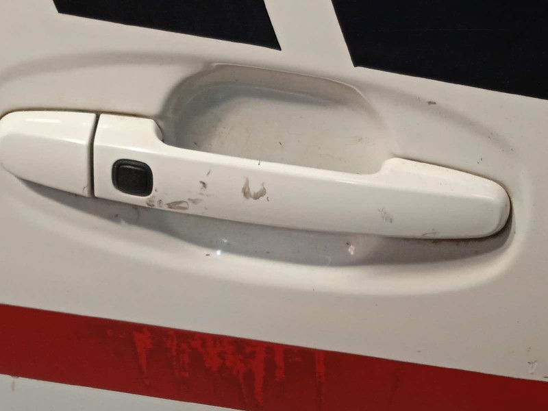 Recambio de puerta delantera derecha para toyota prius (nhw20) 1.5 cat referencia OEM IAM 6700147040  