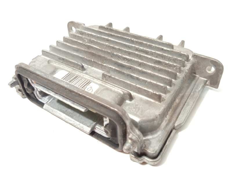 Recambio de centralita faros xenon para land rover range rover sport supercharged referencia OEM IAM 89089352  1697303