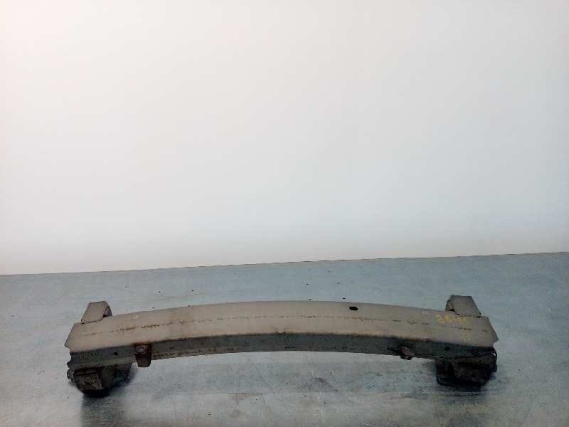 Recambio de refuerzo paragolpes delantero para dodge caliber 2.0 16v crd cat referencia OEM IAM 5303761AB  