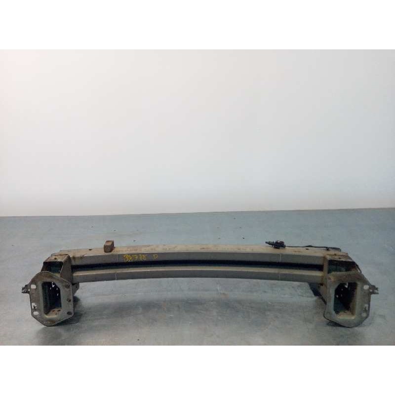 Recambio de refuerzo paragolpes delantero para dodge caliber 2.0 16v crd cat referencia OEM IAM 5303761AB  