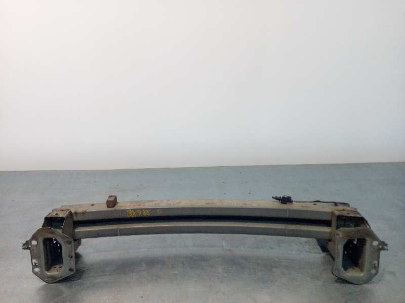 Recambio de refuerzo paragolpes delantero para dodge caliber 2.0 16v crd cat referencia OEM IAM 5303761AB  