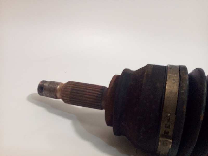 Recambio de transmision delantera derecha para dodge caliber 2.0 16v crd cat referencia OEM IAM 5105660AC  P05105660AC