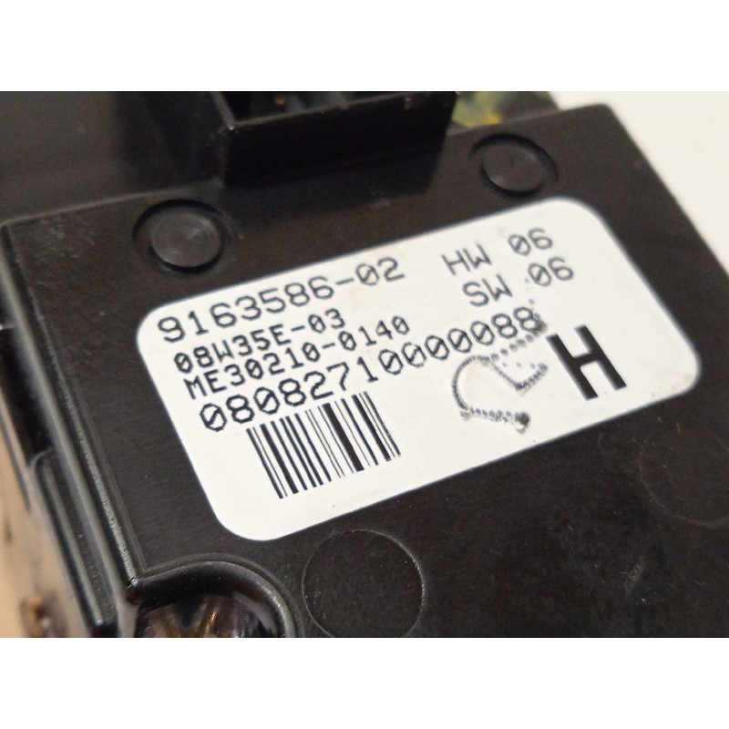 Recambio de mando elevalunas delantero izquierdo para bmw serie 7 (f01/f02) 740i referencia OEM IAM 9163586  61319163586