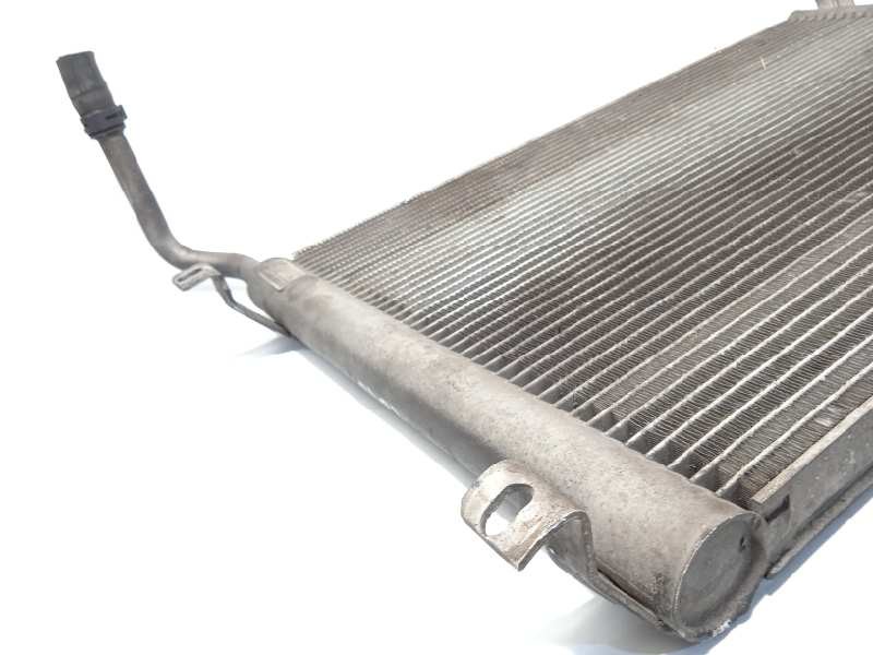 Recambio de radiador agua para land rover range rover sport supercharged referencia OEM IAM AH328K230AA  LR017428